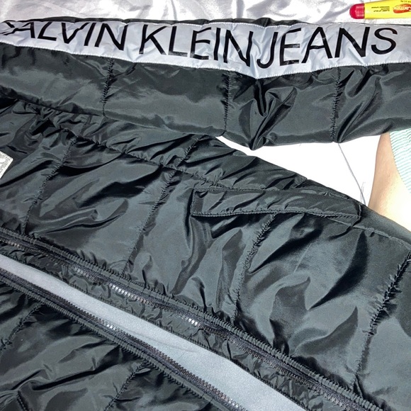 winter jacket - Picture 3 of 5